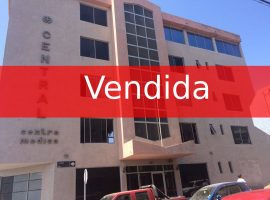 EXCELENTE OFICINA IDEAL CONSULTA MEDICA UBICADA EN EL TERCER PISO DEL CENTRO MEDICO CENTRAL