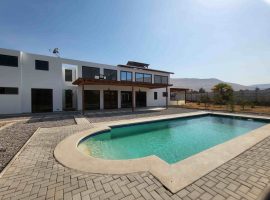 AZAPA KM 10/HERMOSA CASA DE CAMPO 5000 m2/330 m2