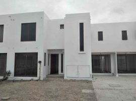 HERMOSA CASA UBICADA EN VILLA FRONTERA CALLE JUNTA DE ADELANTO