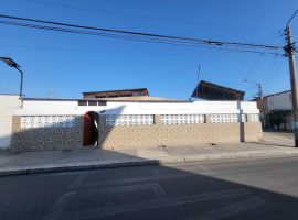 POBLACIÓN POCONCHILE/CASA ESQUINA CALLE MENTÓN
